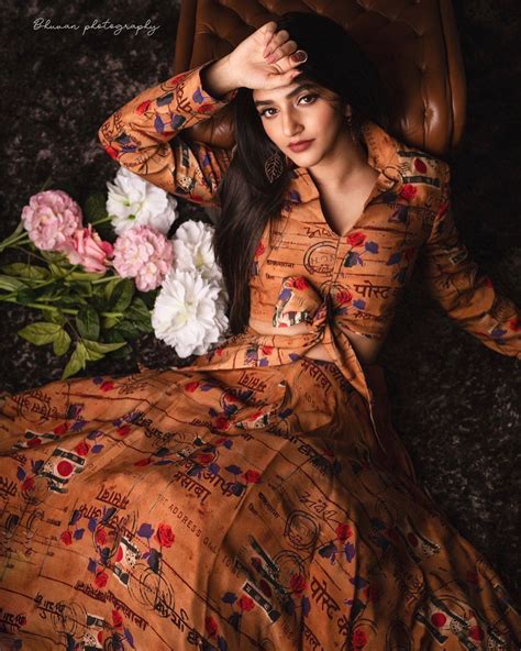sreeleela  gorgeous   brown crop top  skirt outfit  fashion