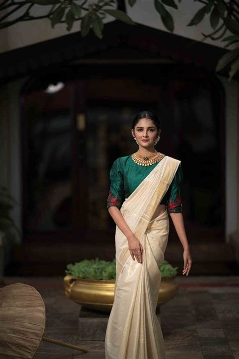 ways  wear blouse designs  kasavu saree kerala saree