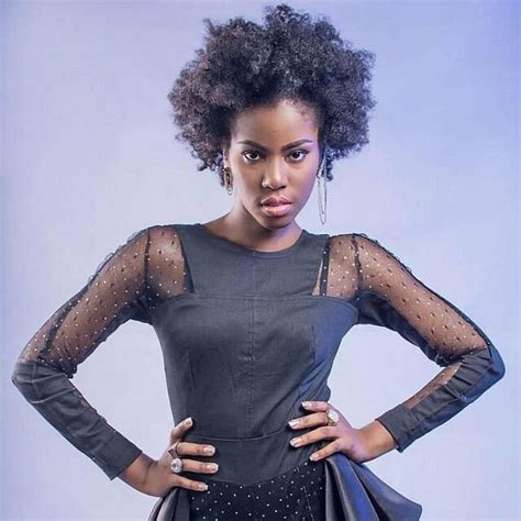 mzvee net worth