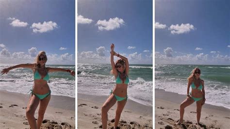 Flavia Palmiero se lució en bikini en una paradisíaca playa
