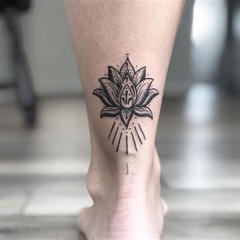 101 Awesome Black Lotus Tattoo Designs You Need To See Outsons Men