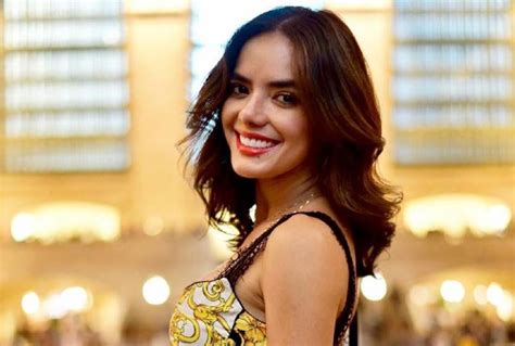 Elianis Garrido Se Subi La Tanga Del Bikini Y Mostr M S De La Cuenta