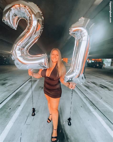 Myra Lynn Nude Onlyfans Leaks Fappening Fappeningbook