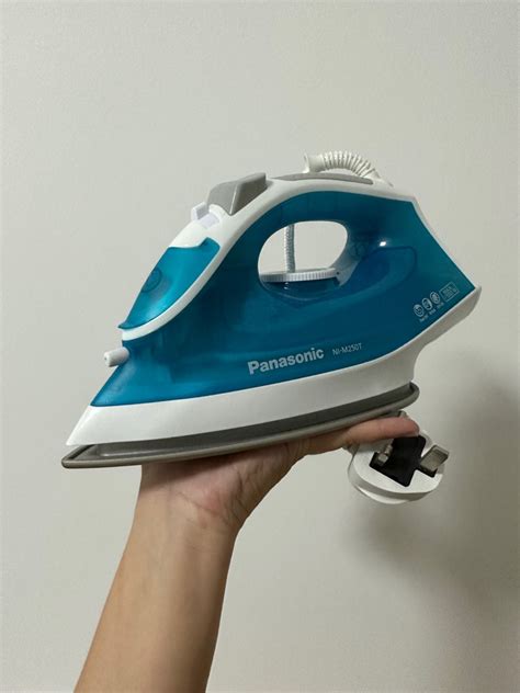 Panasonic NI-M250T Iron, TV & Home Appliances, Irons & Steamers on ...