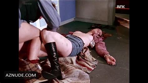 En Mann Ma Gjore Det Han Ma Nude Scenes Aznude