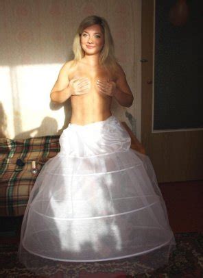 Getting Ready For Her Big Day Porn Pic