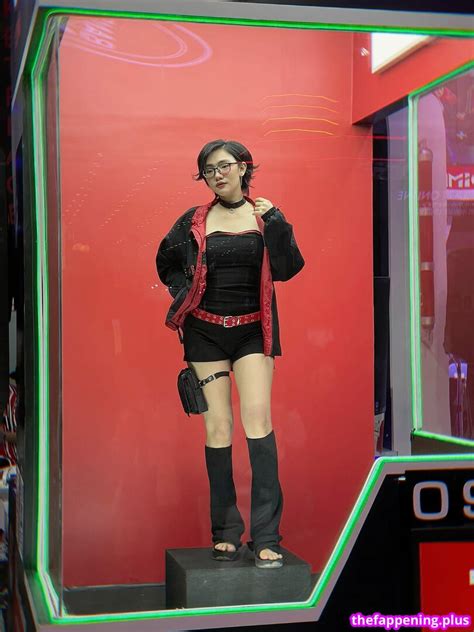 Poon Wrunya Pop Warunya Thebigpoonmama Nude Onlyfans Photo The Fappening Plus