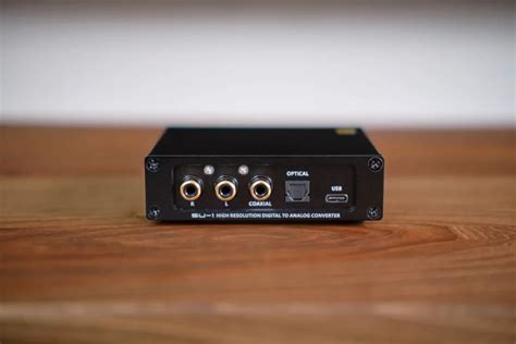 SMSL SU-1 - The DAC That Breaks the Rules!
