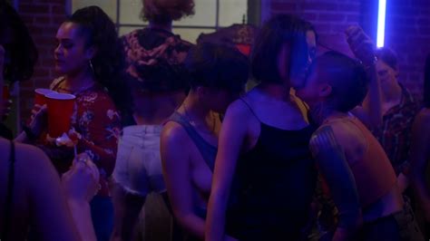 Nude Video Celebs Michelle Badillo Nude Every Heart Nude Vida S E