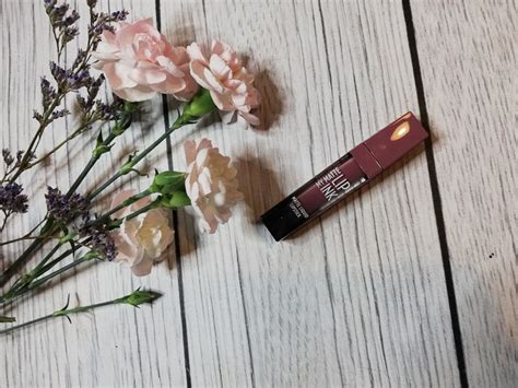 Jak Dobra Odpowiedni Pomadk Nude Menopauza