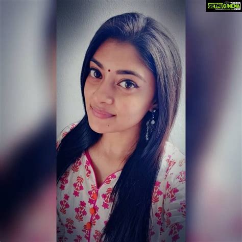 ammu abhirami instagram   mirror smiles    smile