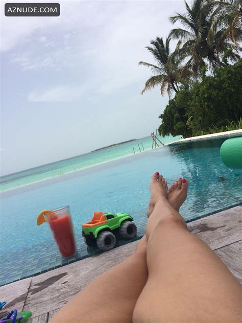 Reese Witherspoon Nude And Sexy Photo Collection Aznude