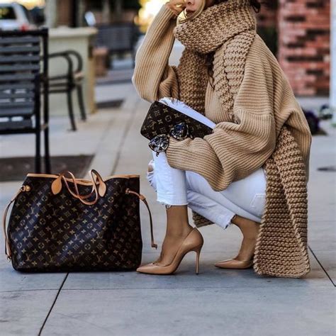 ABBINARE LE SCARPE NUDE