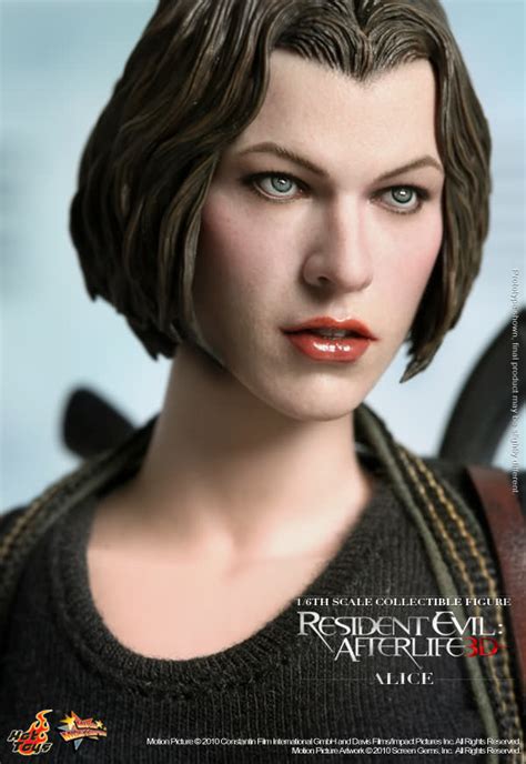 Hot Toys MMS 139 Resident Evil Afterlife Alice Hot Toys Complete Checklist