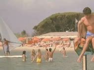 Naked Leila Fr Chet In On Se Calme Et On Boit Frais Saint Tropez