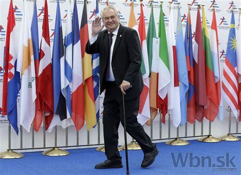 Pussy Riot odkázali Milošovi Zemanovi že je typický hlupák SITA sk