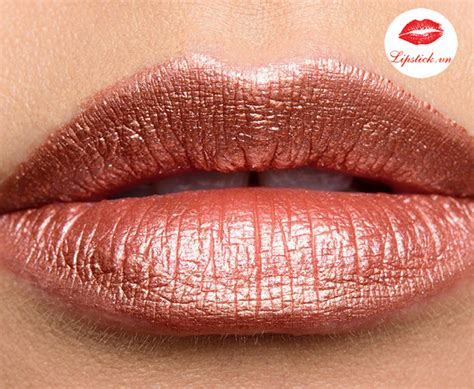 Review Son NYX Liquid Suede Metallic Matte Exposed Cam Nude