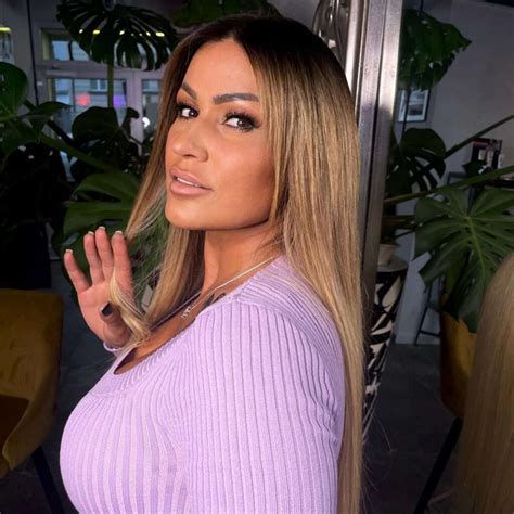 Jasmin Herren Alter: Im Rampenlicht mit 43 Jahren – Promi Lounge