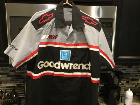 NASCAR Goodwrench pit crew uniform - Race Used 360