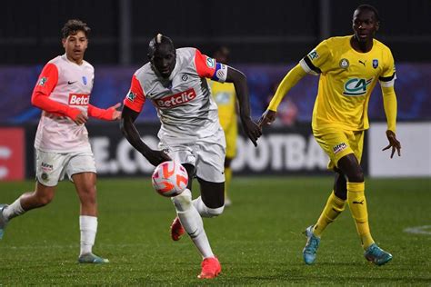 Il Montpellier E Mamadou Sakho Arrivano A Un Accordo Per La Rescissione