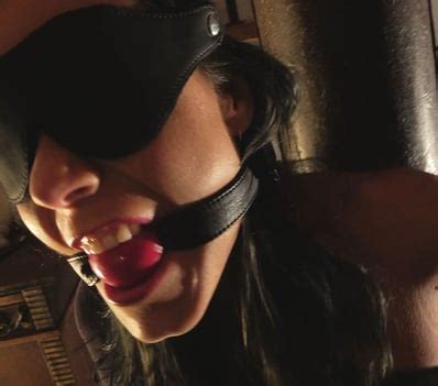 Sporty Slave Wants Her Master To Do With Her What He Wants Fitness Milf Slave Alex Zothberg