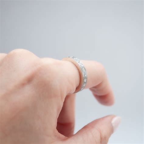 Diane Diamond Eternity Band – ESQUELETO