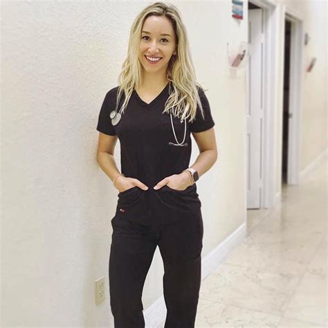 Hot Nurse Nurse Nurses Nursing Realnurse Nursepractitioner Job Hiring Nurserydecor