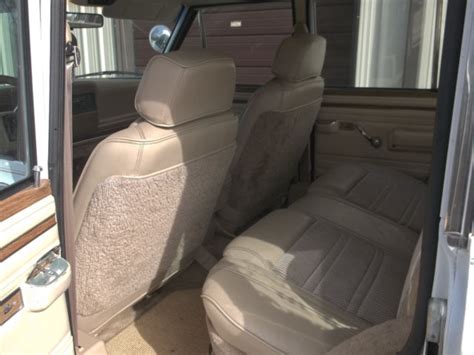1990 Jeep Grand Wagoneer For Sale