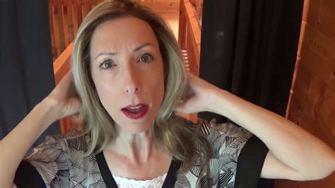 Miranda By Jon Renau Wig Review In Color 12FS12 Malibu Blonde YouTube