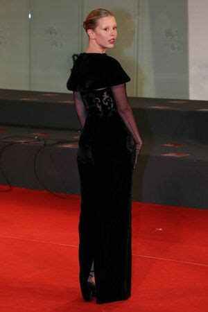 Mia Goth Leaked Nude Photos And Videos