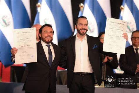 Esta Tarde El Tse Entreg Las Credenciales A Nayib Bukele Y Felix Ulloa