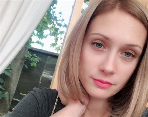 Lilly Beauty Cam Model Free Live Sex Show Chat Stripchat