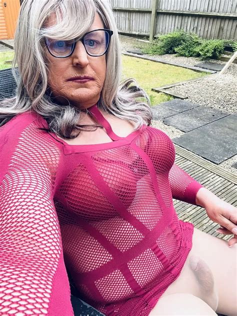 Amateur Crossdresser Kelly Cd In Pink Fishnet Dress Nude Pics XHamster