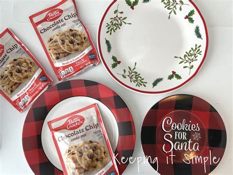 Easy Neighbor Gift Idea Personalized Cookies For Santa Plate Keeping