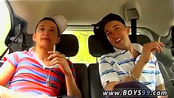 Fotos De Chicos Gay Teniendo Sexo Pervertido Y Twinks Recibiendo Nalgadas Porno Picking