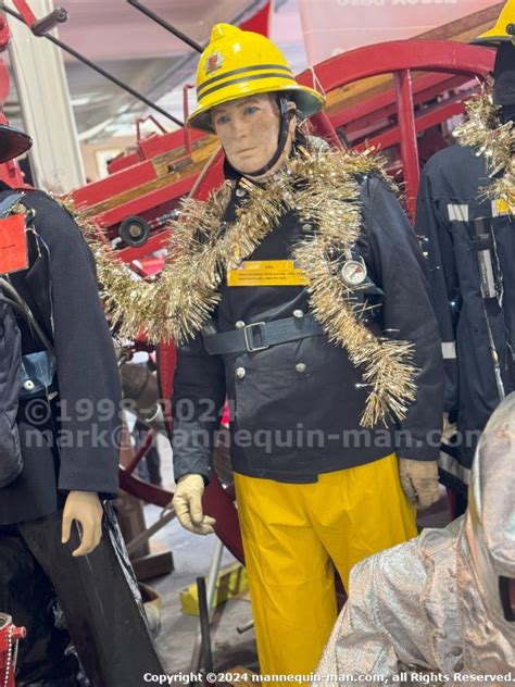 S Firemans Uniform With Yellow Cork Helmet Nomex Fire Tunic And The