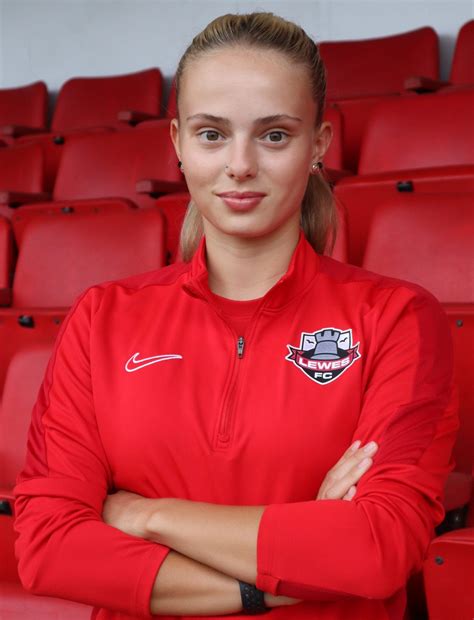 Becca Teale – Lewes Community Football Club