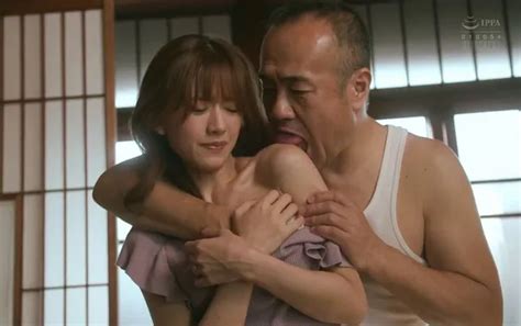 Bố già thiếu thốn lâu năm và bỗng một ngày con trai dẫn Cô vợ về sống chung Sex Hay SexTop page