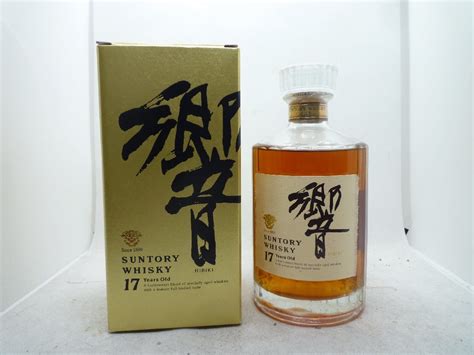 【やや傷や汚れあり】【古酒 未開栓】【1000円スタート】suntory Whisky サントリー ウイスキー 響 Hibiki 17年