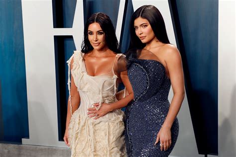 How Kylie Jenner's Makeup Company Became a Family Affair - Newsweek