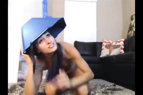 Amateur Girl And Her Toys