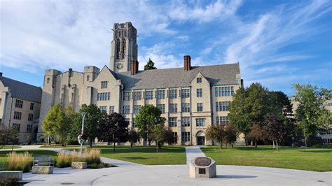 The Detroit Lions and Toledo Rockets – Stadium and Arena Visits