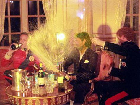 Pesta Sex Keluarga Kerajaan Inggris Setelah Royal Wedding Wisbenbae