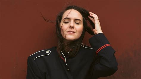 eke angela gardrobvasara