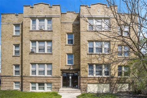 2749 N Kilbourn Ave Chicago Il 60639 House Rental In Chicago Il