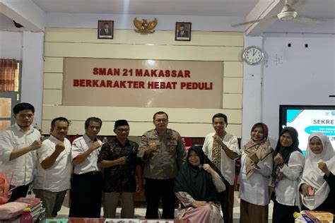 Biro Sdm Polda Sulsel Sosialisasi Dampak Dan Pencegahan Bullying Di Sma