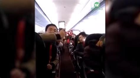 Vietjet Bikini Clad Models On Flight Spark Another Outrage News