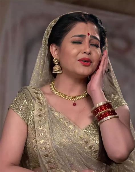 When Tika Starts Licking Her Pativrata Pussy After Lifting Her Saree Peticoat Ssss Haaye