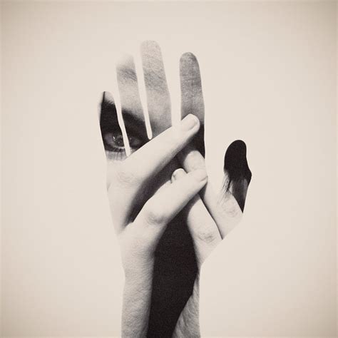 I Ritratti In Double Exposure Di Dan Mountford Collateral
