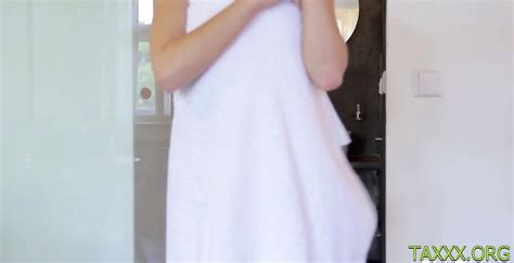 Dissolute Brunette Ariadna Explores The Slut S World